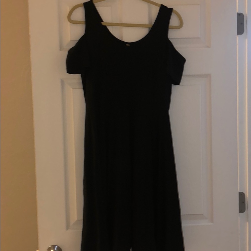 Black cotton dress